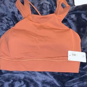 EUC lululemon Strong at Heart Bra. Size 6. Ancient Copper.